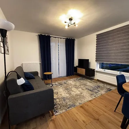 Bemowo! Free Garage! - Book It * Varsovia